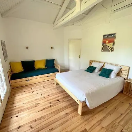 La Des 3 Pins Villa *